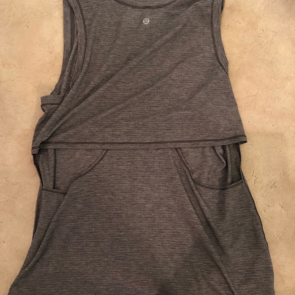 Lulu lemon athletic top